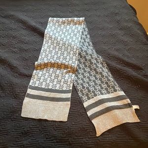 Michael Kors scarf